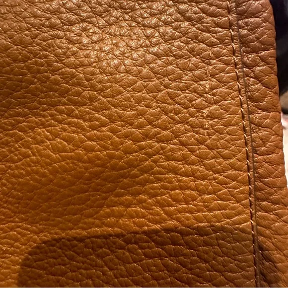Vince Camuto Tan Shoulder Bag - Picture 9 of 16